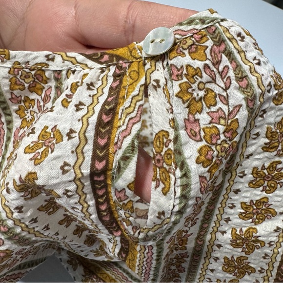 New THML Floral Cottage Short Sleeve Ruffle Cotton Top Size Medium - Picture 10 of 12